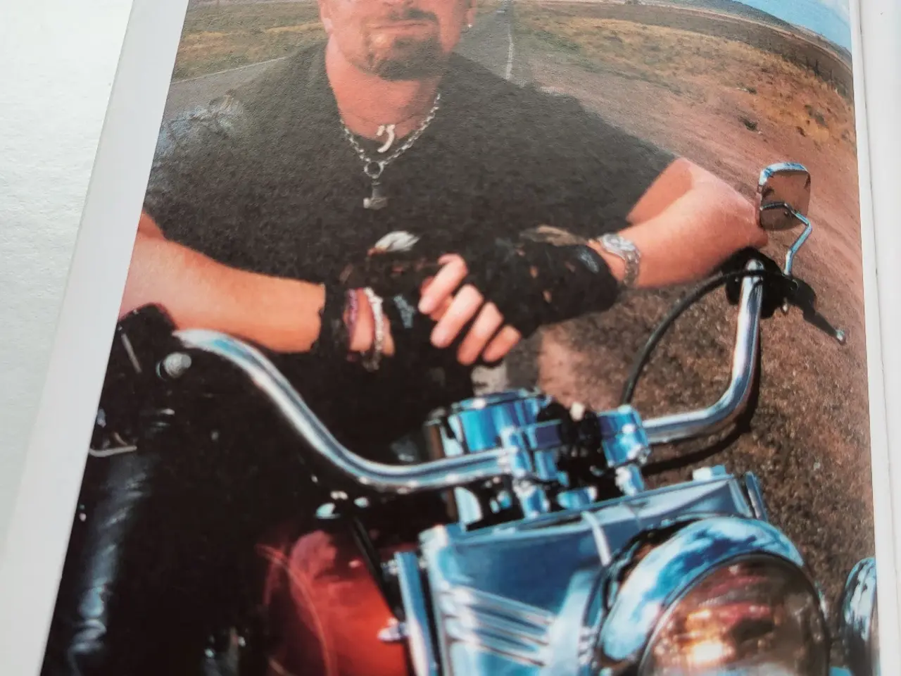 Billede 4 - Bog om Motorcyklister.