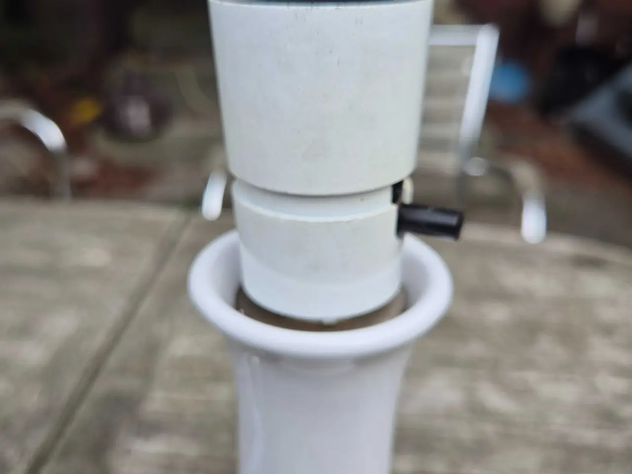 Billede 4 - Elegant hvid bordlampe fra Knabstrup