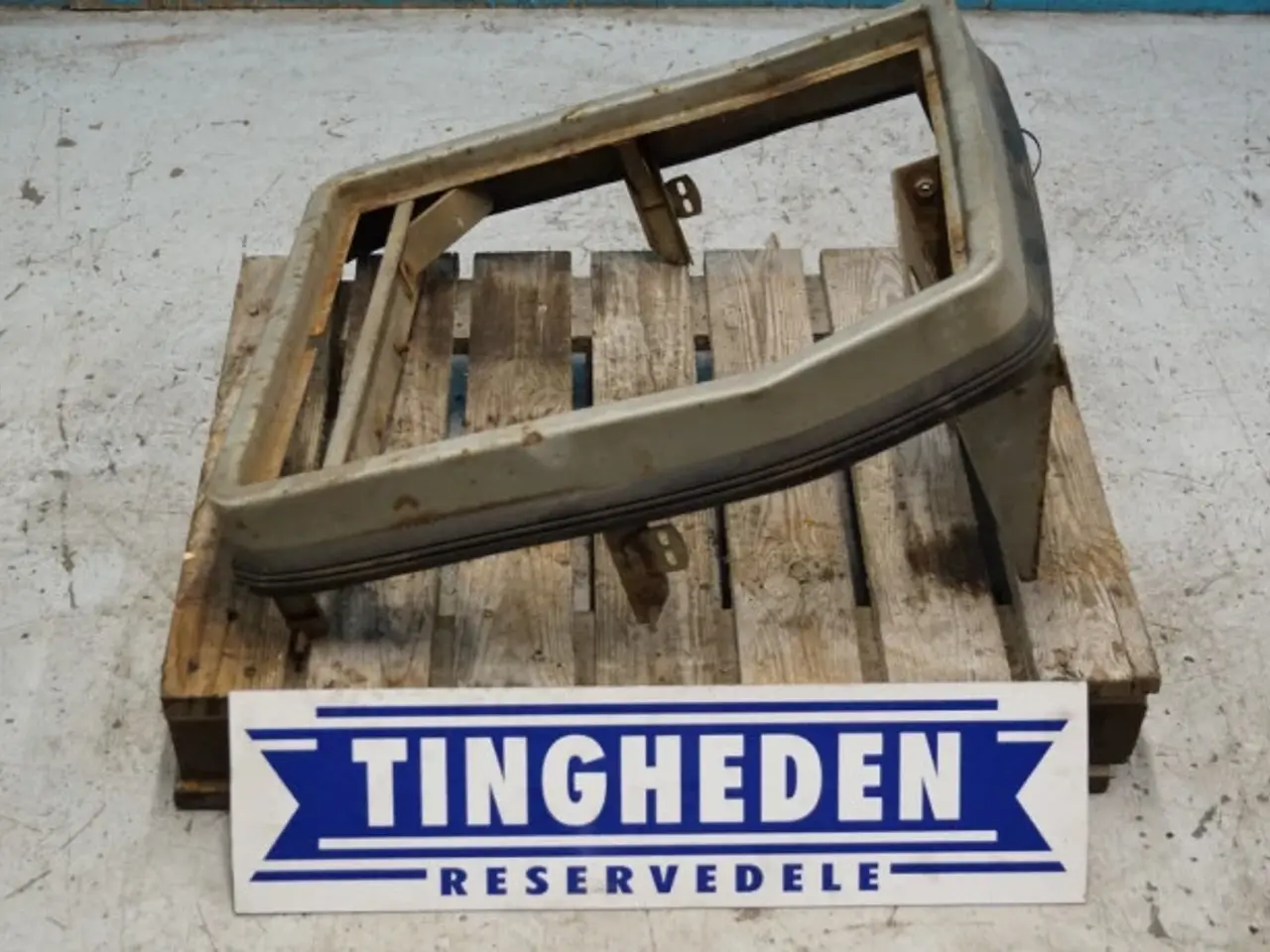 Billede 2 - Massey Ferguson 3070 Frontramme 3388223M97