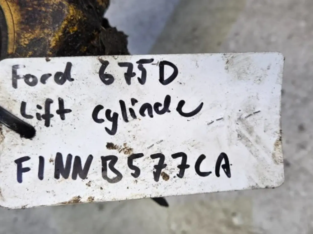 Billede 19 - Ford 675D Cylinder F1NNB577CA