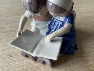 B&G figur, Læsende børn No: 1567