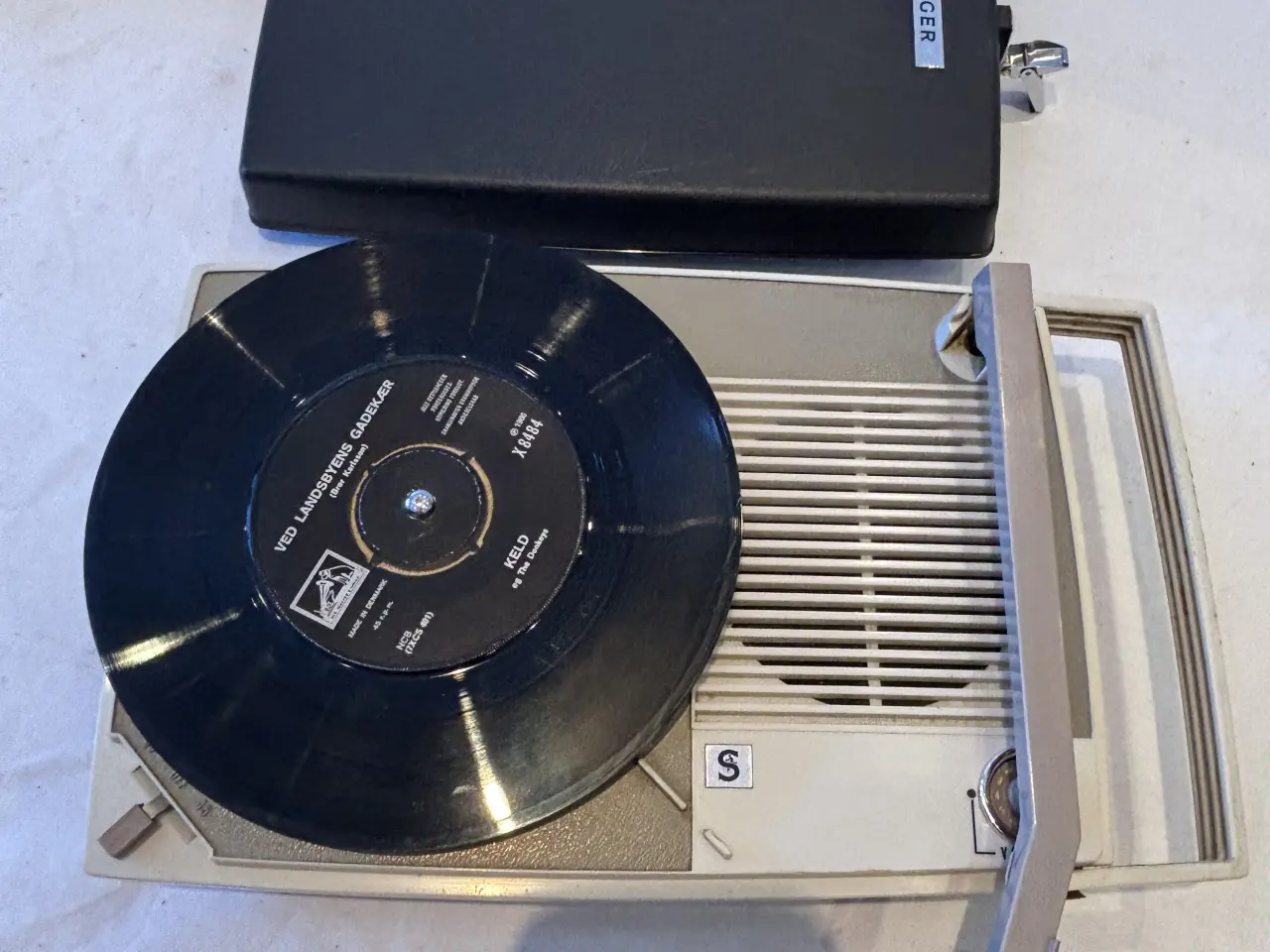Billede 2 - Pladespiller/ Grammofon