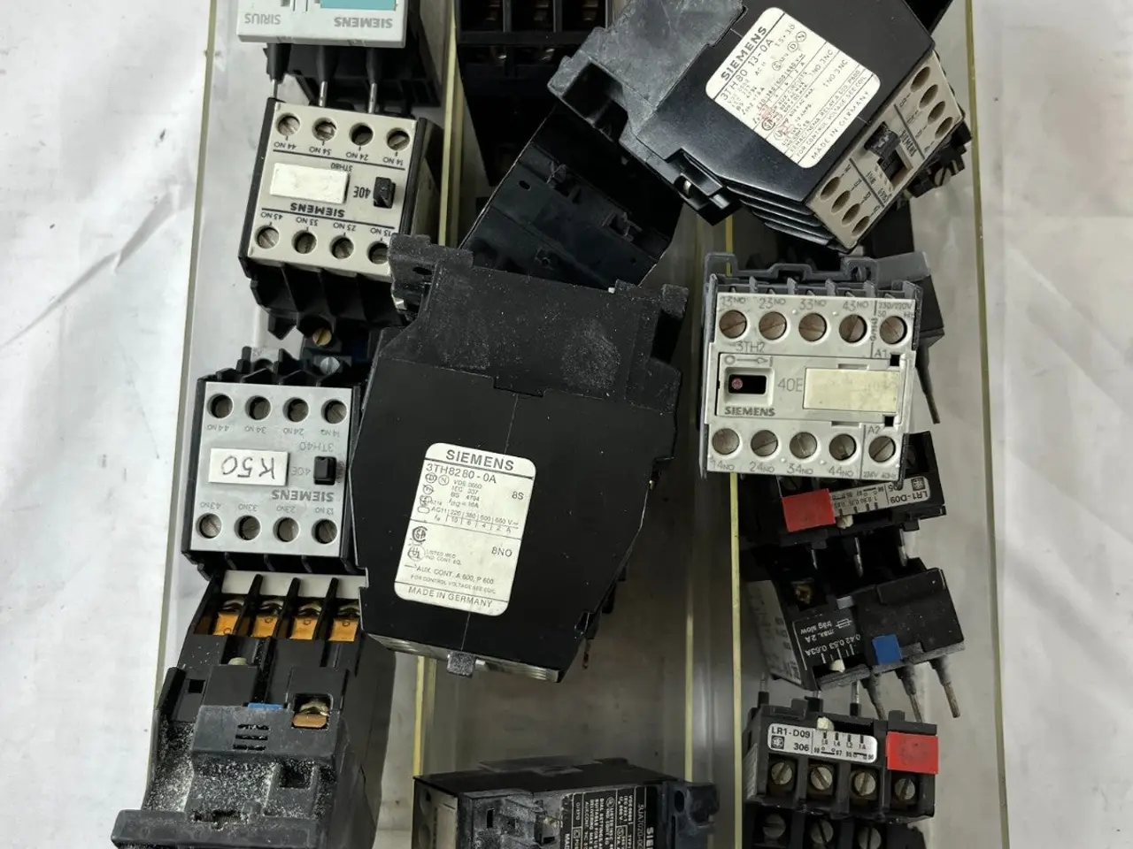 Billede 2 - Siemens kontaktor Overload relæ parti 3TH 3UA 3UX