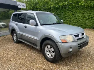 Mitsubishi Pajero 3,2 DI-D Dakar aut.