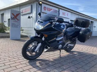 Honda CBR 1000 F