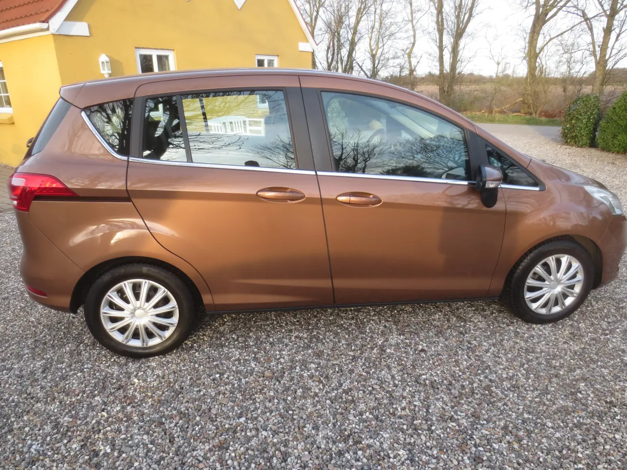 Billede 3 - Meget fin B-Max 1.0 i 120 Hk Årg 13.