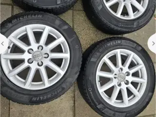 Audi vinterdæk m fælge 225/55/16