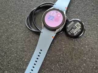 Samsung Galaxy watch FE silver BT