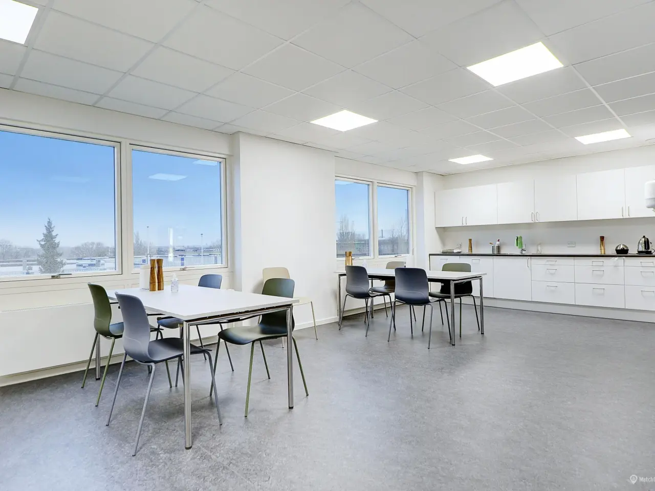 Billede 3 - Nyistandsat kontor i nyrenoveret flerbrugerhus