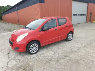 Ny synet Suzuki Alto Årgang: 2010