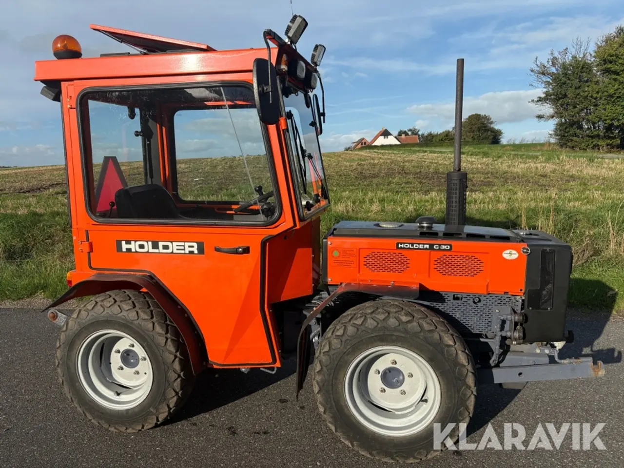 Billede 7 - Minitraktor Holder C30 med redskabspakke