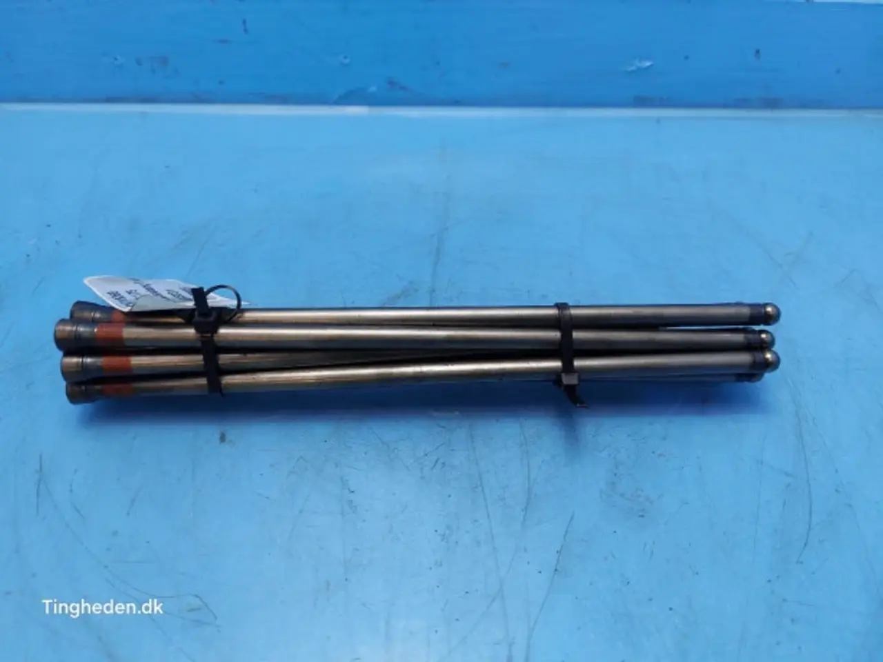 Billede 2 - Iveco F4DFE414Z Skubbestang 8Stk 4895031