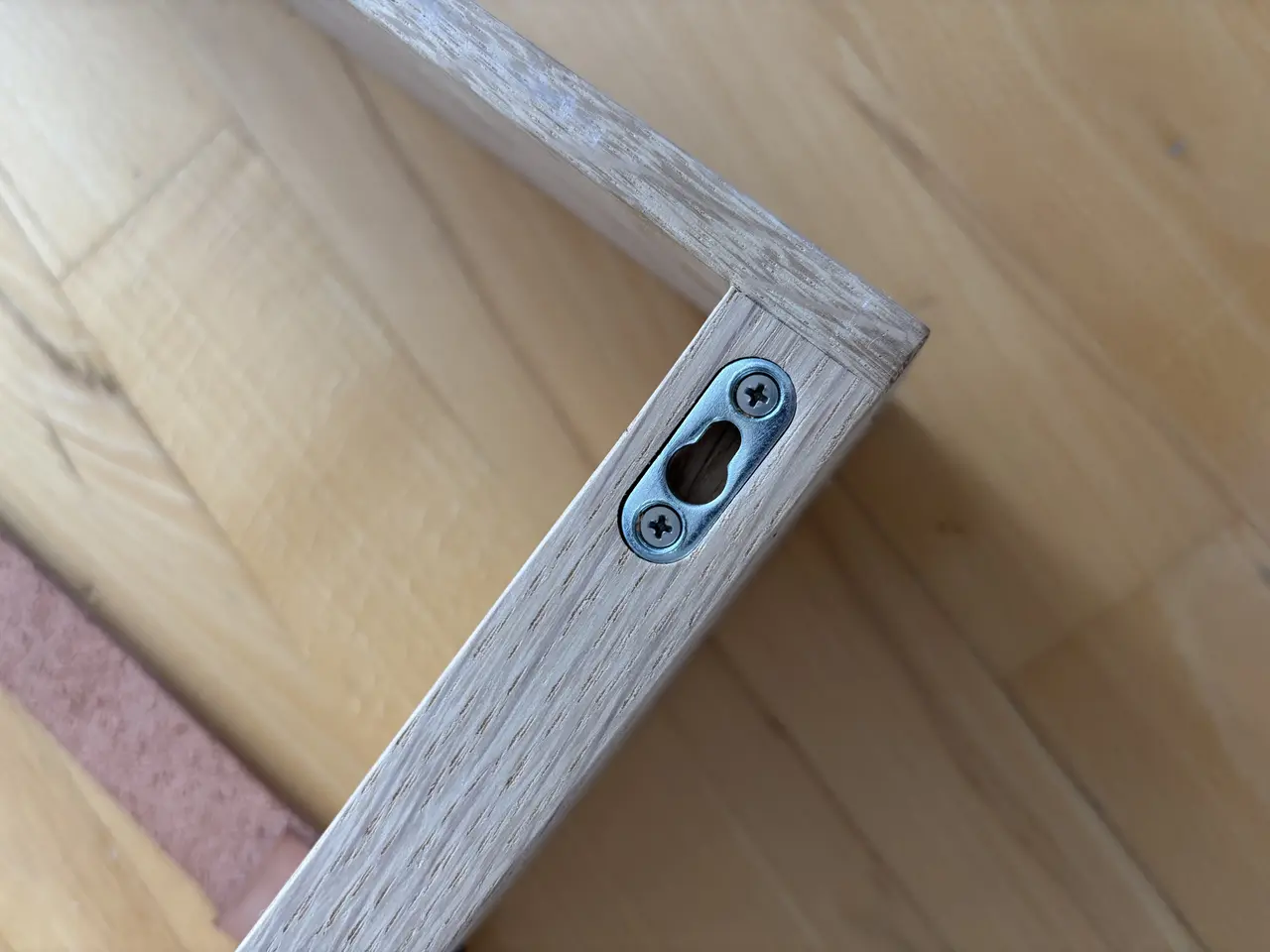 Billede 2 - SKAGERAK NORR magasinholder – Eg/Læder – 77×12×37 