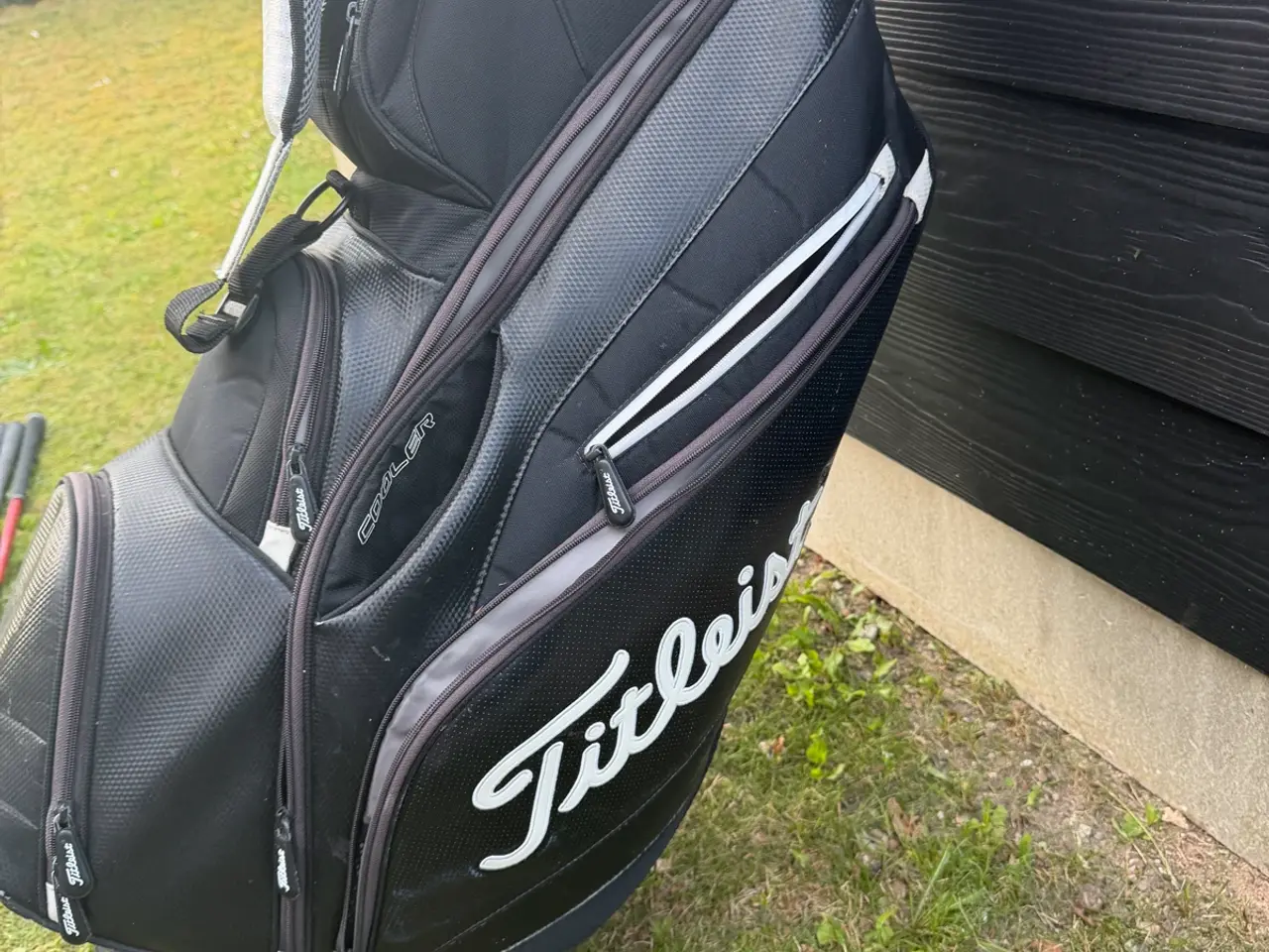 Billede 9 - Titleist golfbag med jernsæt, hybrid og putter