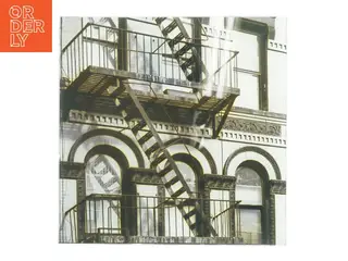 Fotoplade med brandtrappe motiv (str. 30 x 30 cm)