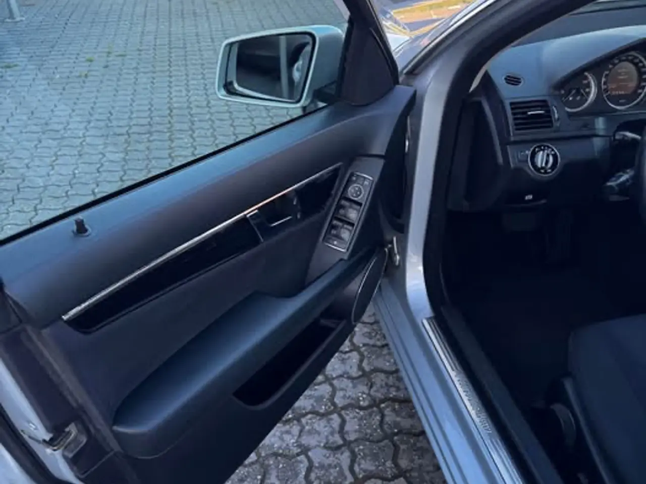 Billede 10 - Mercedes C180 CGI BlueEFFICIENCY aut. – 2010 – ca. 151.000 km