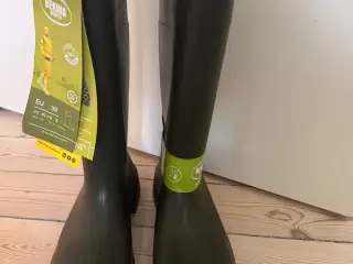 Helt nye Bekina gummistøvler