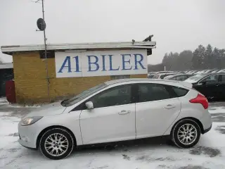 Ford Focus 1,6 Ti-VCT 105 Titanium