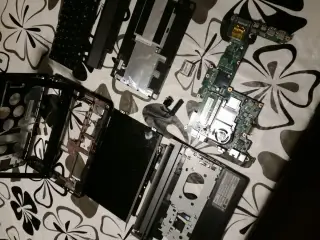 Packard Bell Ze7 mini bærbar sælges .