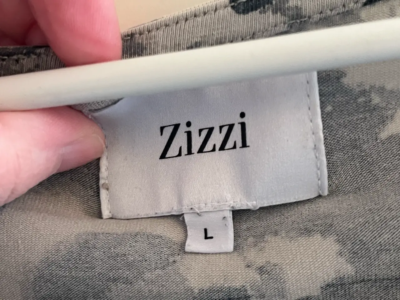 Billede 4 - Mønstret bluse med 3/4 ærmer fra Zizzi