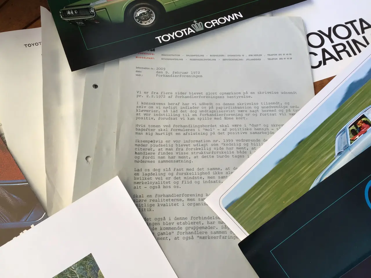Billede 3 - Toyota salgstaske fra 1972 med indhold