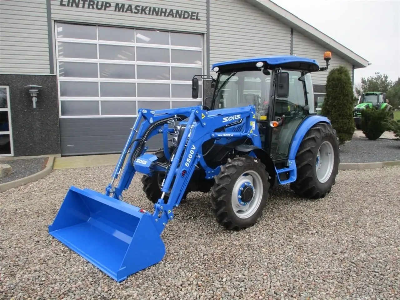 Billede 9 - Solis 60 Fabriksny traktor med 2 års garanti, lukket kabine med klima anlæg, og fuldhydraulisk frontlæsser