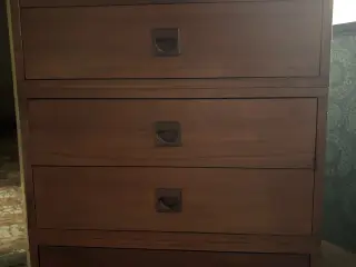 Kommode i teak