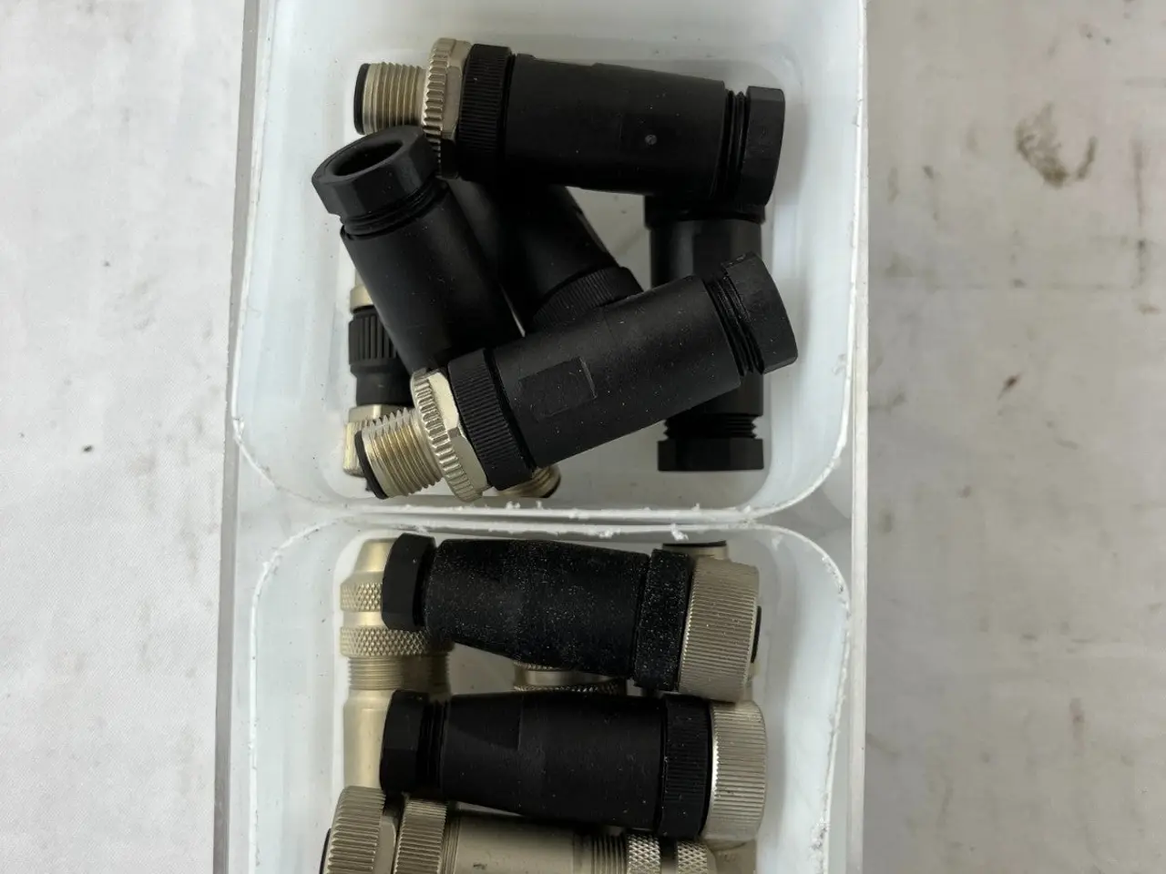 Billede 5 - M12 Field Wireable Connectors 4 & 5 Pin Angled