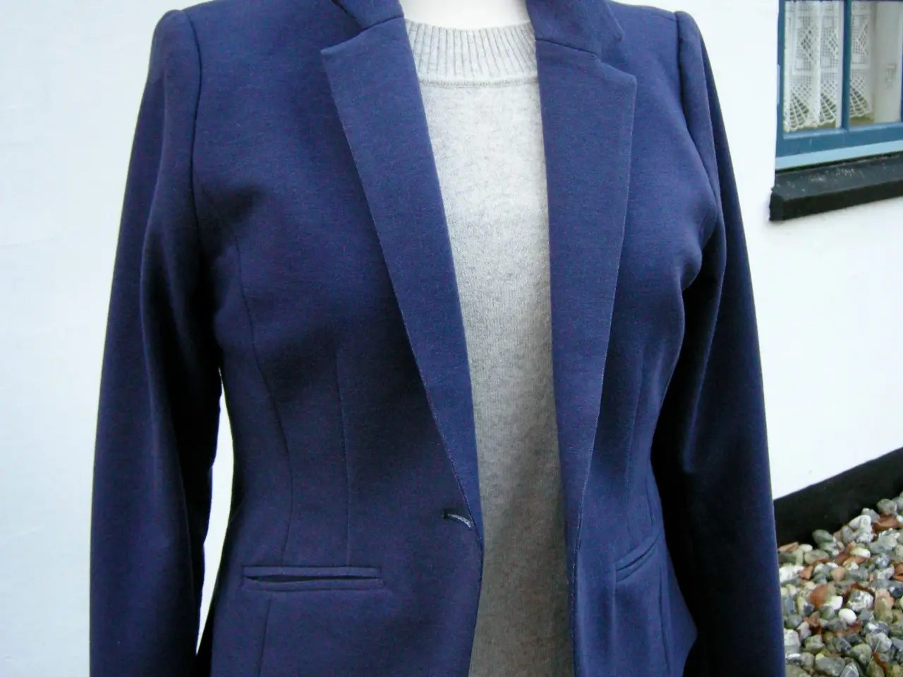 Billede 1 - SOULMATE FIGURSYET BLAZER STR. M, DAME BLAZER