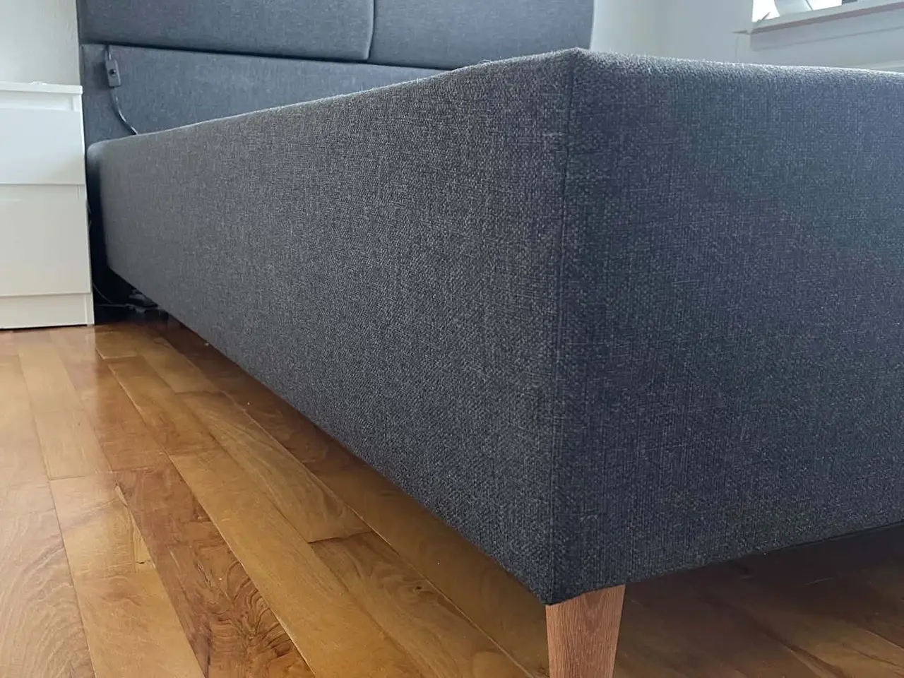 Billede 4 - Sengeramme og gavl (140x200 cm)