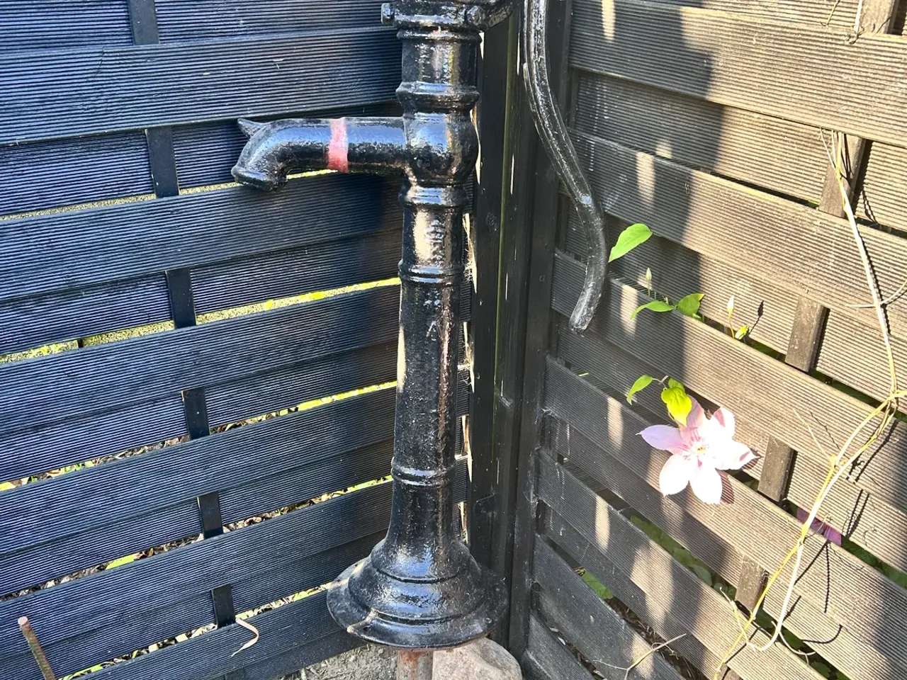 Billede 1 - Gammel vandpost