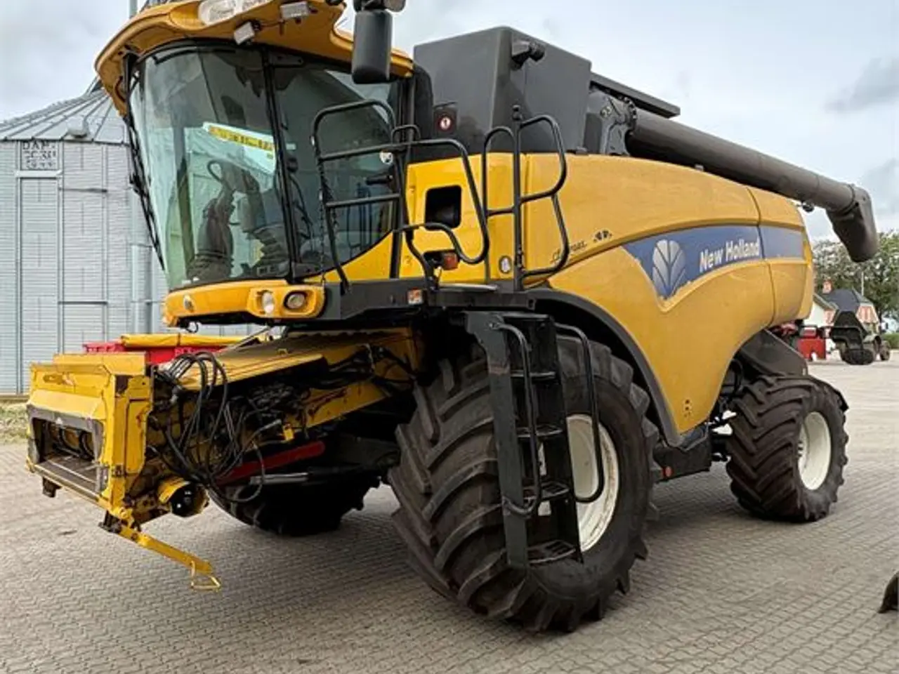 Billede 1 - New Holland CX8080