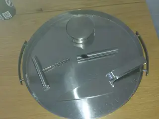 Stelton fad med tilhørende