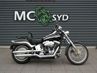 Harley-Davidson FXSTD Deuce MC-SYD BYTTER GERNE