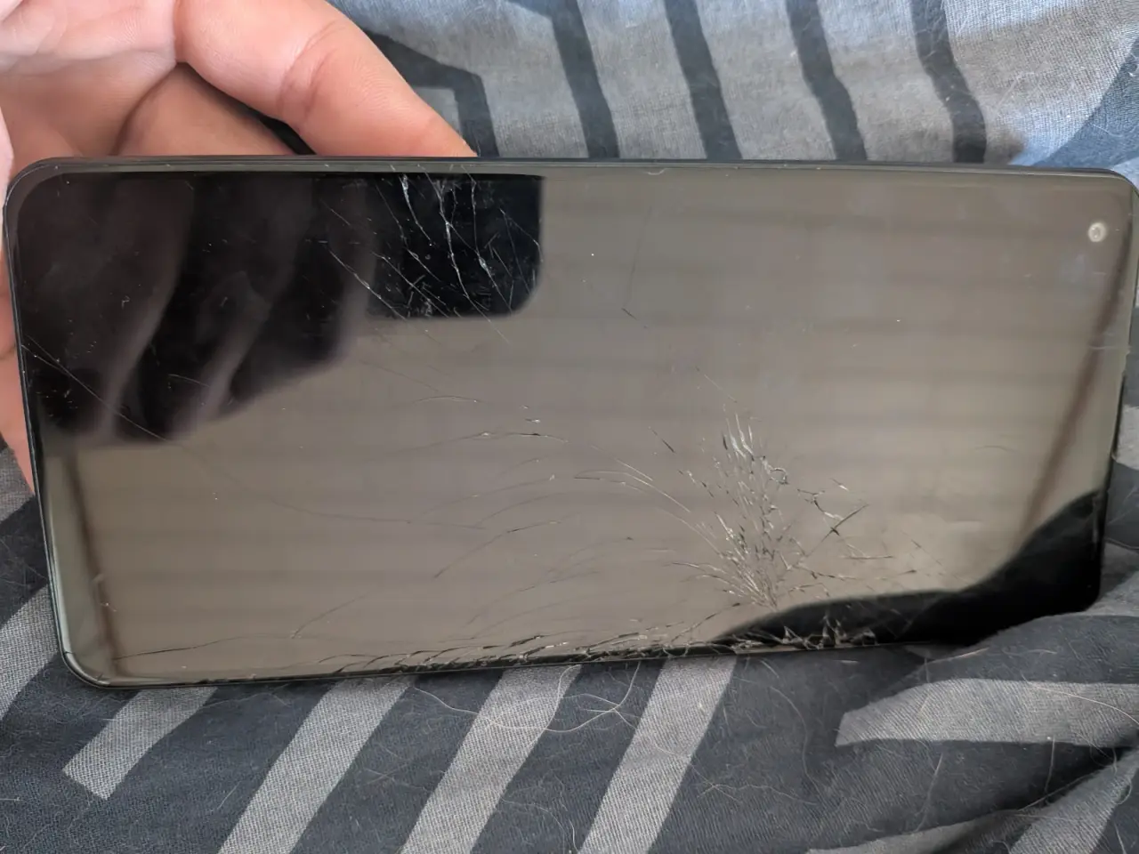 Billede 1 - Slidt gammel telefon