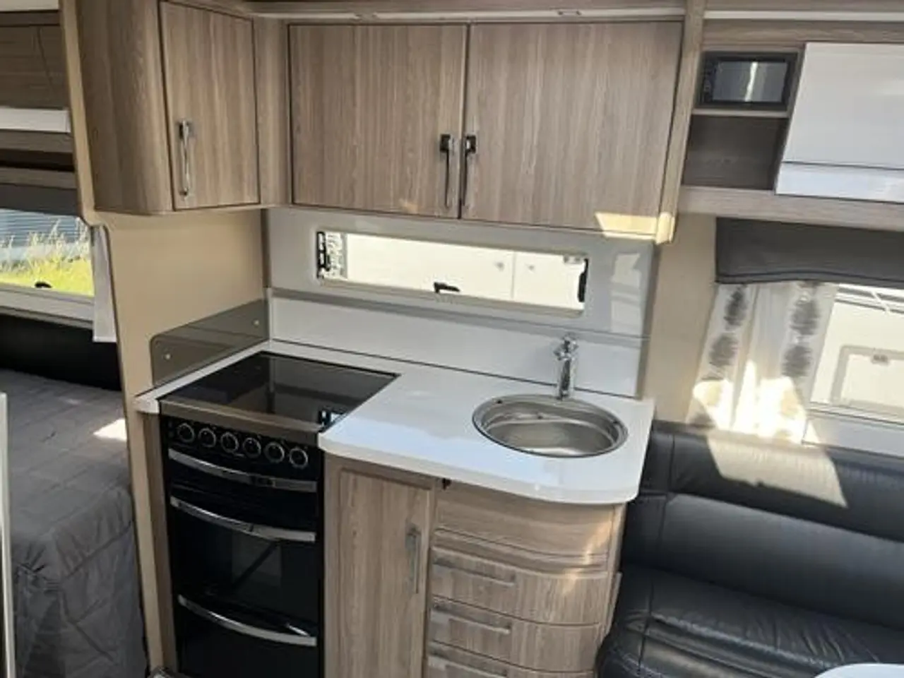 Billede 5 - Kabe ROYAL 600 E-TDL