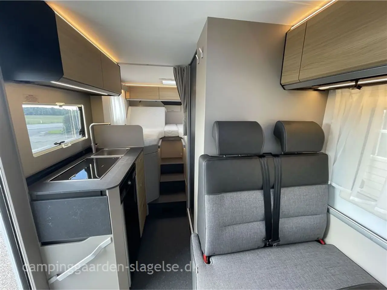 Billede 11 - 2027 - Adria Compact SL Select   Adria Compact SL Select – stor luksus i kompakt format