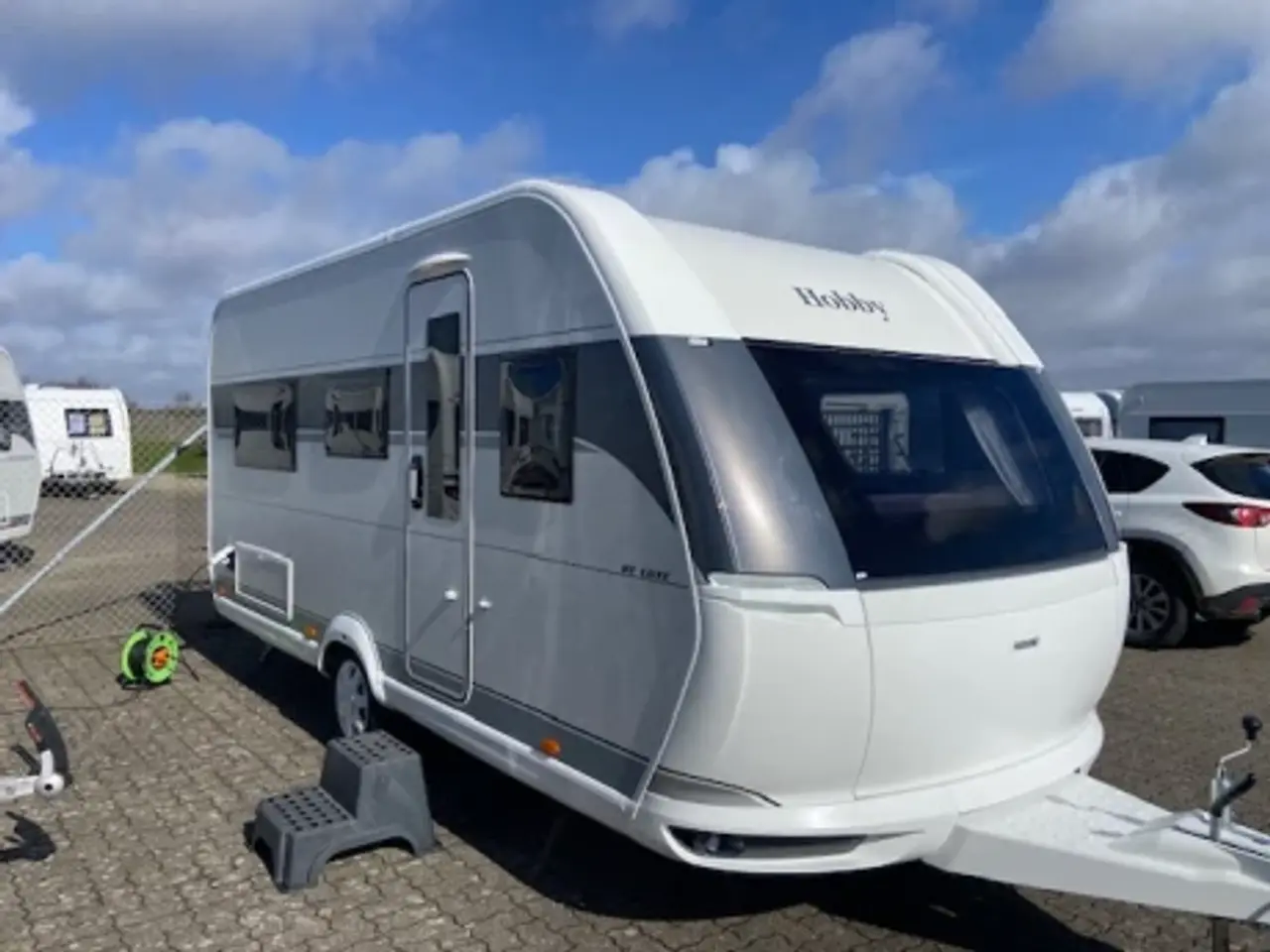 Billede 1 - Hobby De Luxe 460 LU