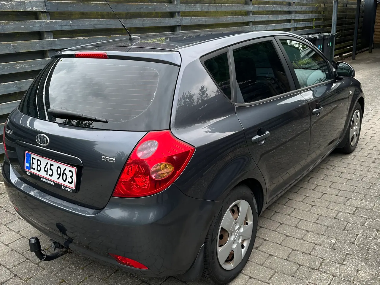 Billede 4 - Nysynet og velholdt Kia Ceed