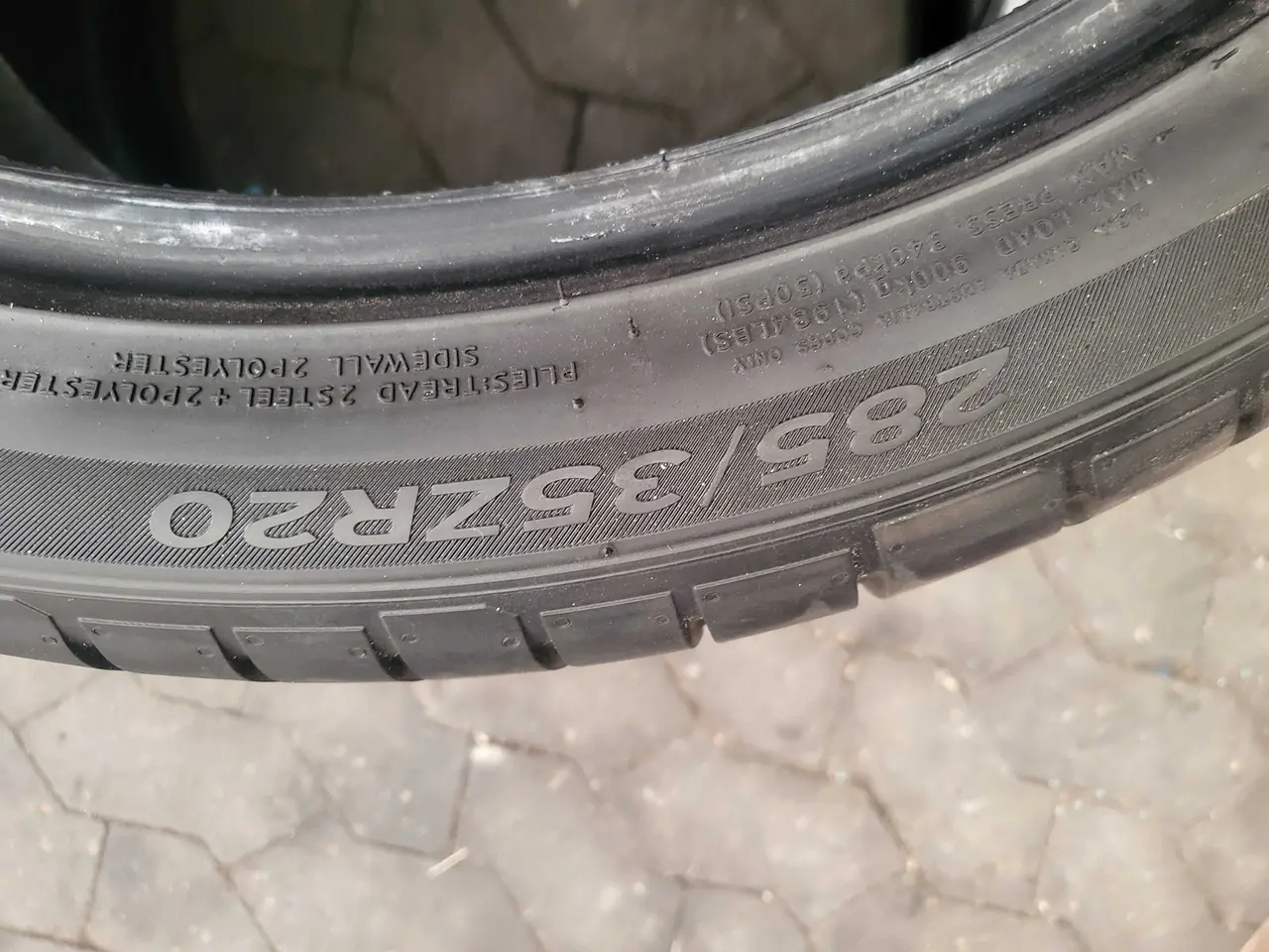Billede 3 - 285/35/20 Hankook dæk