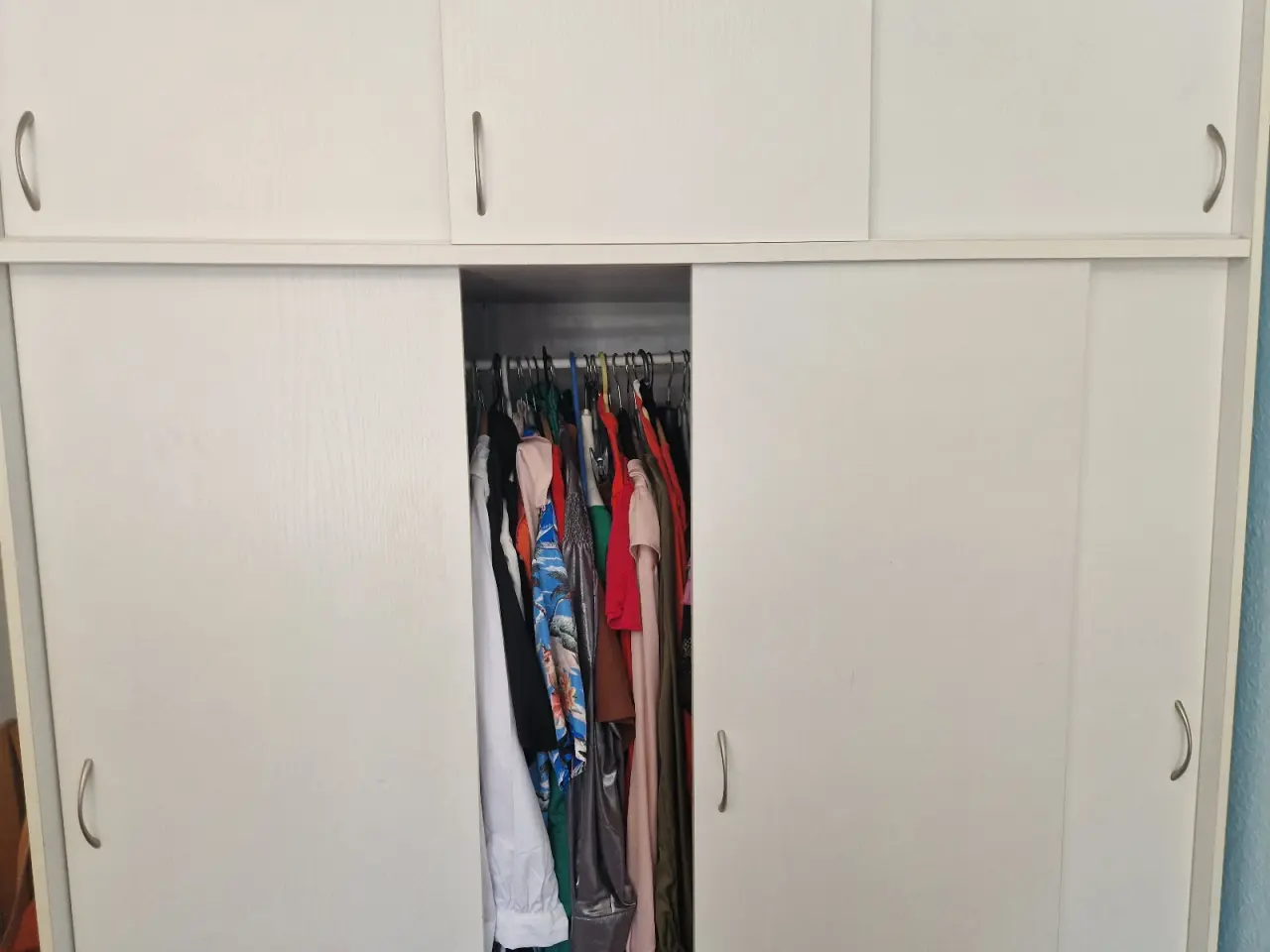 Billede 1 - Klædeskab, bøjleskab, skab