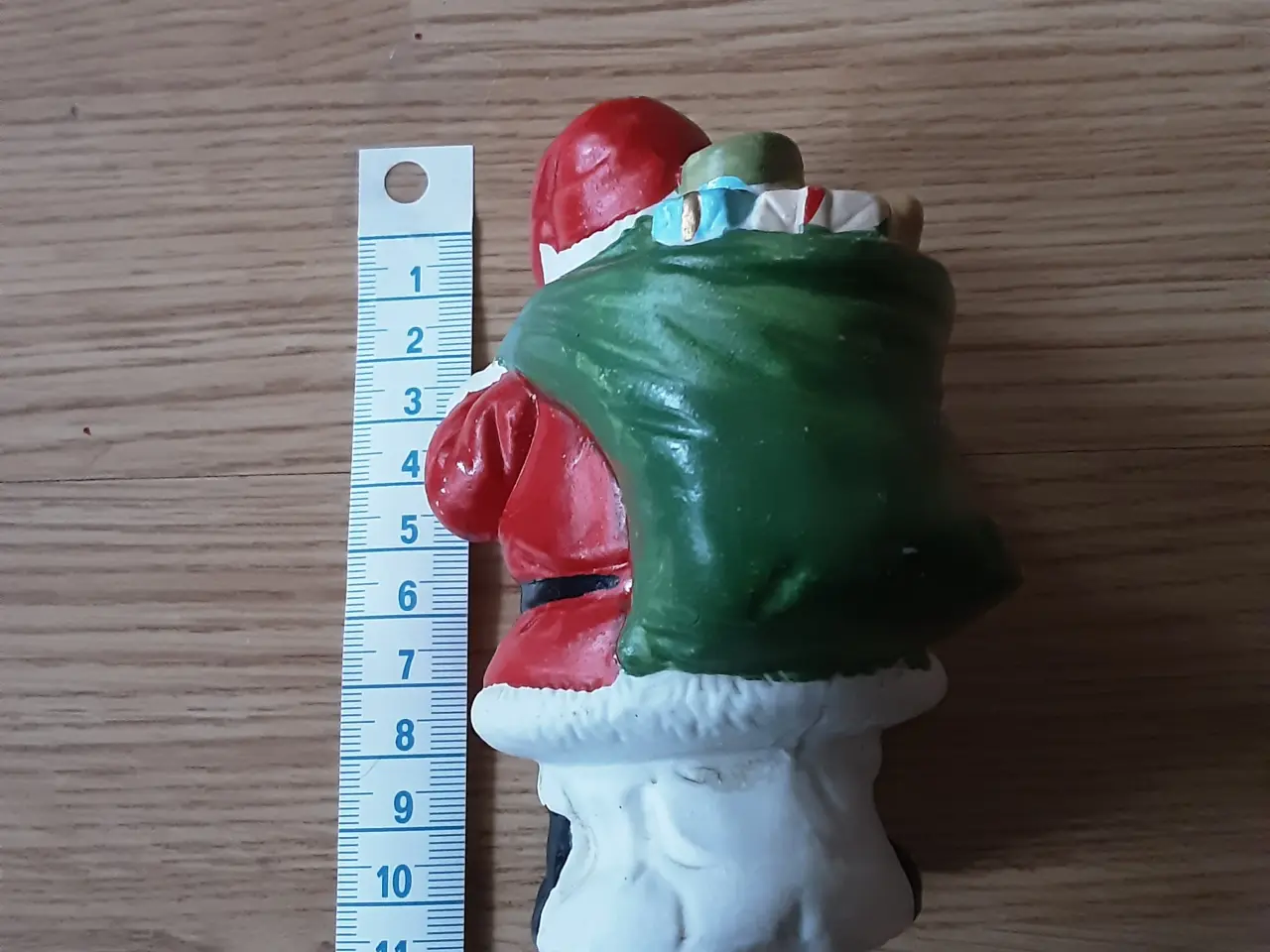 Billede 4 - Keramik julemand. Pris. 12.00kr.