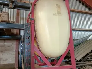 Hardi 800L
