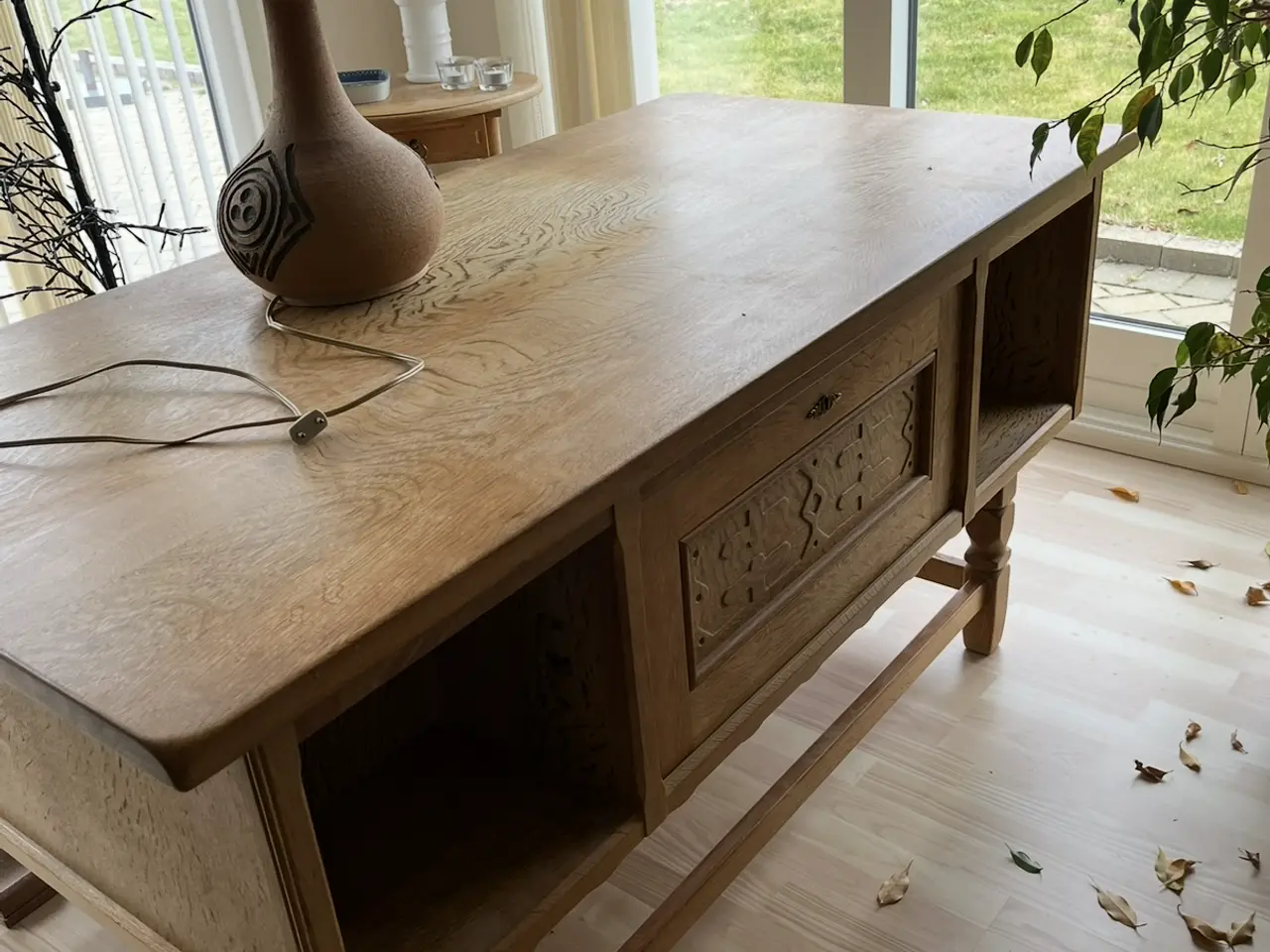 Billede 2 - Skrivebord i egetræ