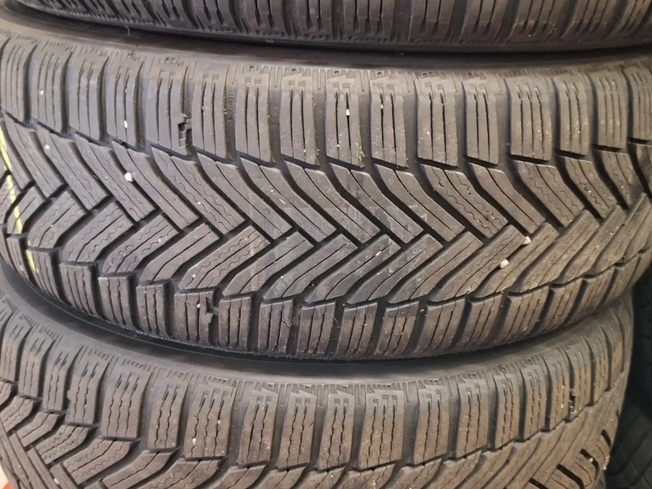 Billede 4 - Vinterdæk på alufælge. Fra 1500 tl 1800 kr.