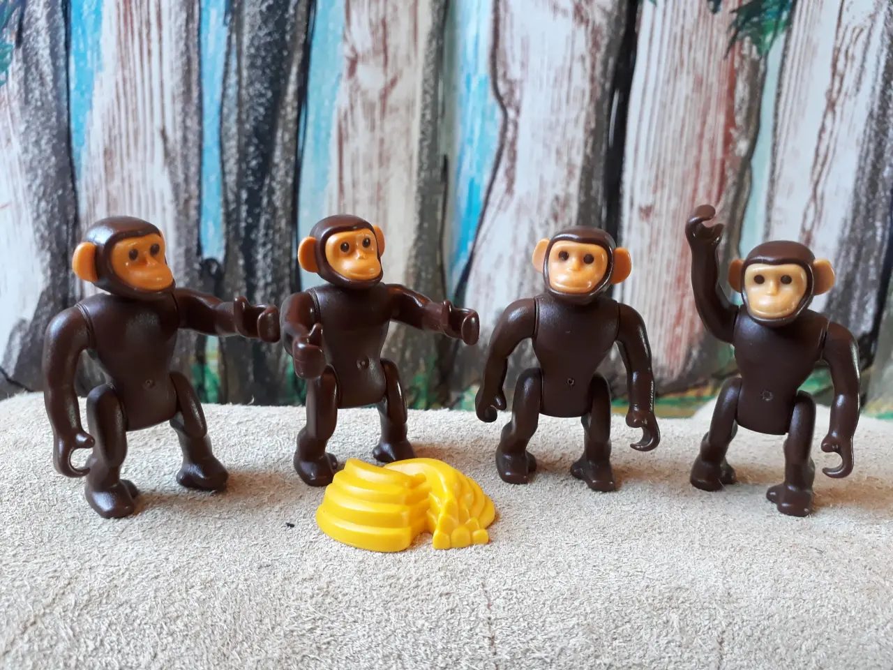 Billede 4 - 4 PlayMobil Chimpanseaber