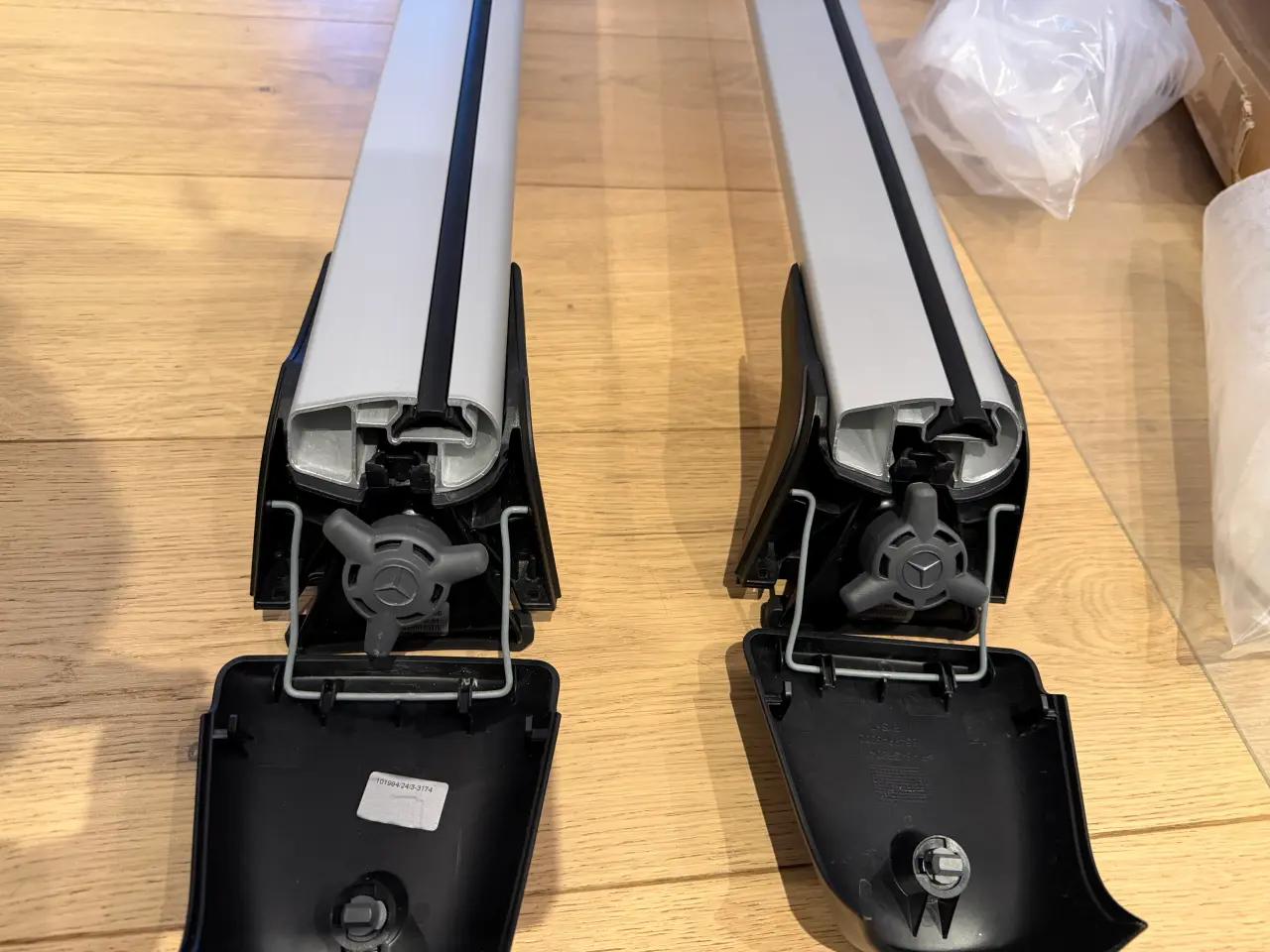 Billede 4 - Originale Mercedes tagbøjler til GLC SUV (X254)