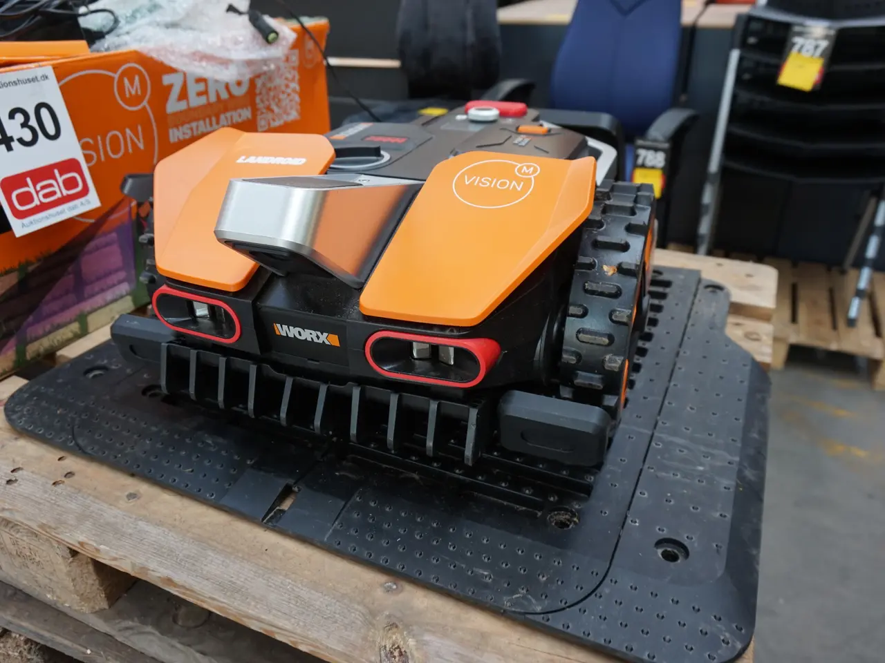 Billede 6 - Worx Vision WR208E robotplæneklipper 800 m2