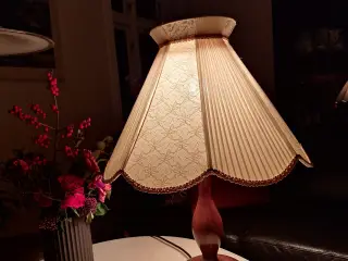 Sjælden træ bordlampe