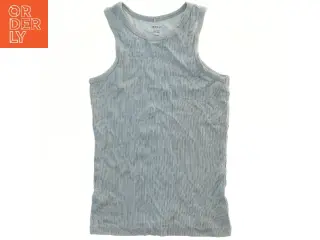 Ribbet tanktop fra Name It (str. 146)